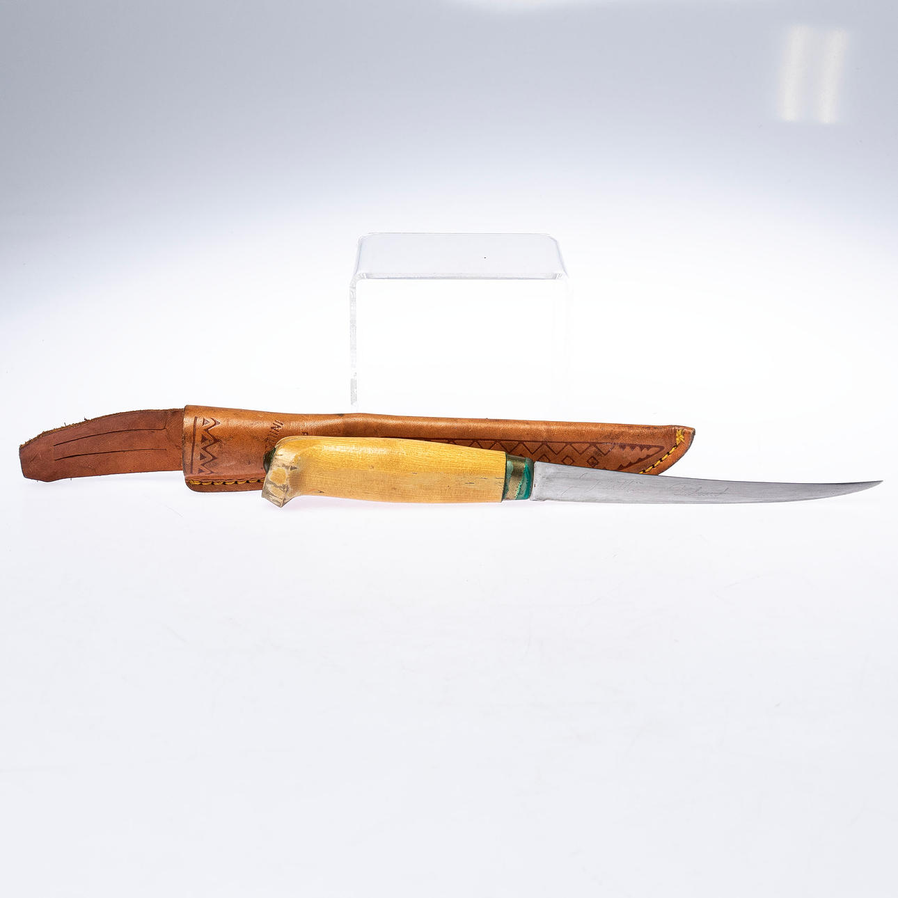 PUUKKO, Iisakki Järvenpää OY, Suomi.