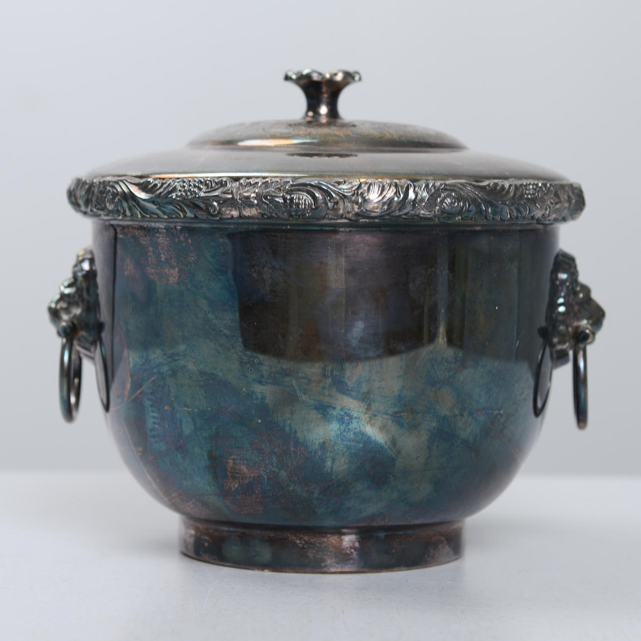 Isspand, sølv, England, 20. århundrede.