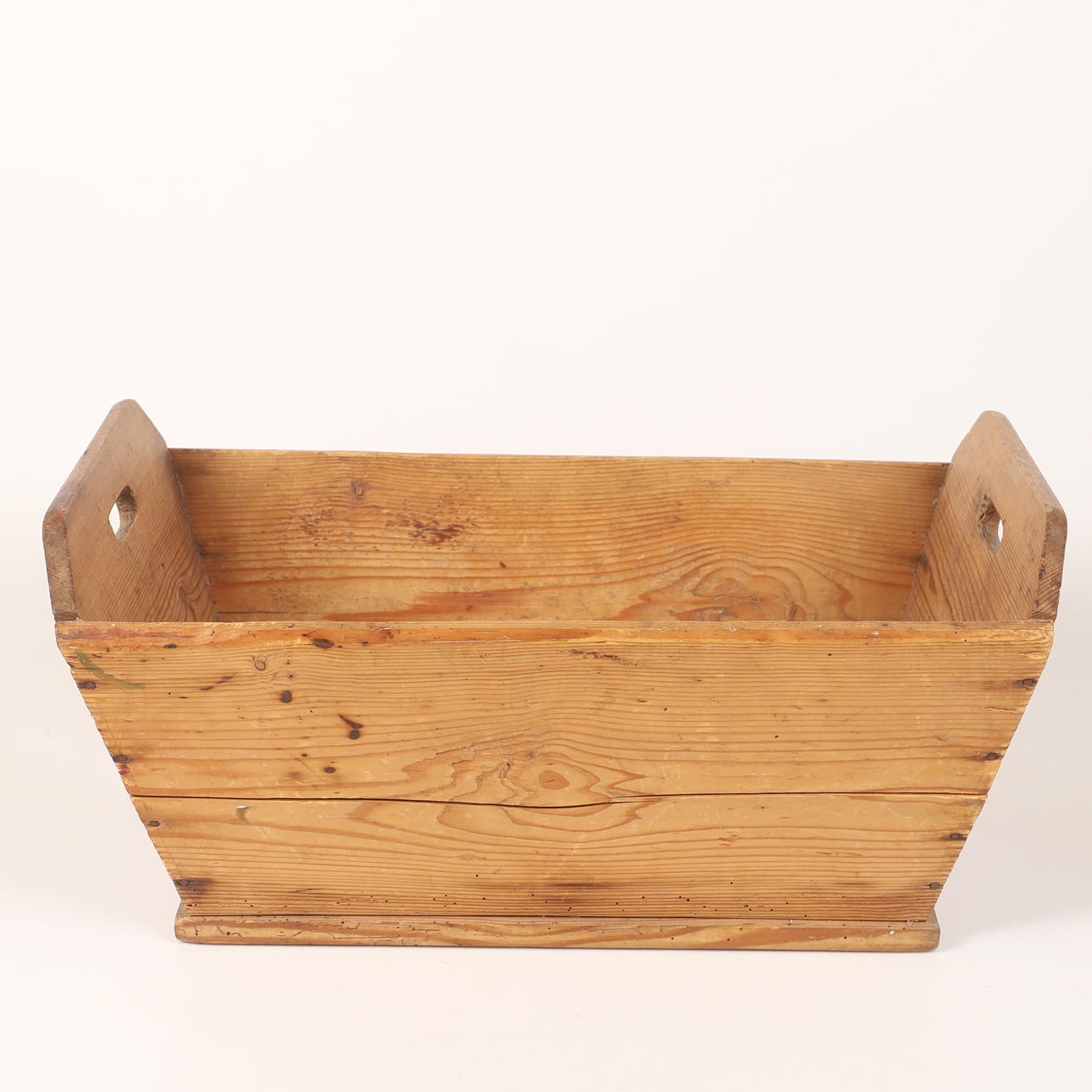 TRAY WITH HANDLE, wood, Östergötland.
