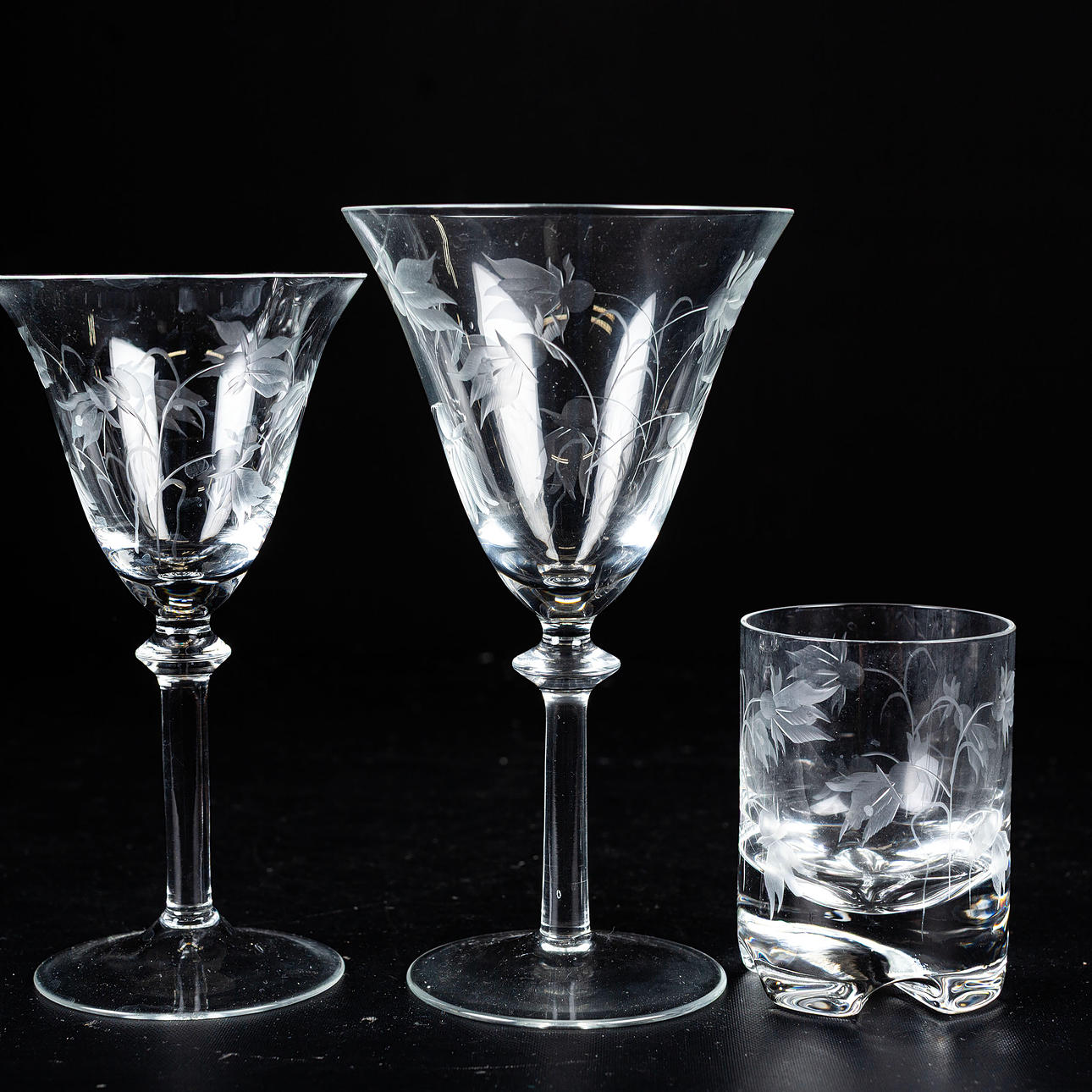 TABLEWARE PARTS, 29pcs, “Bluebell”, Tablecloth.