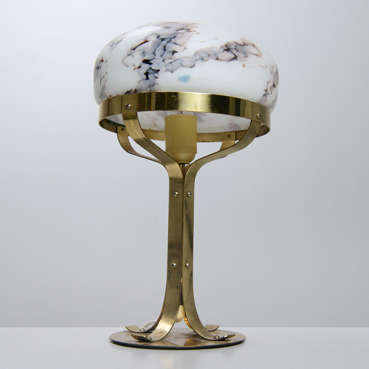 A table lamp, Strindberg lamp, second part of the 20th century.