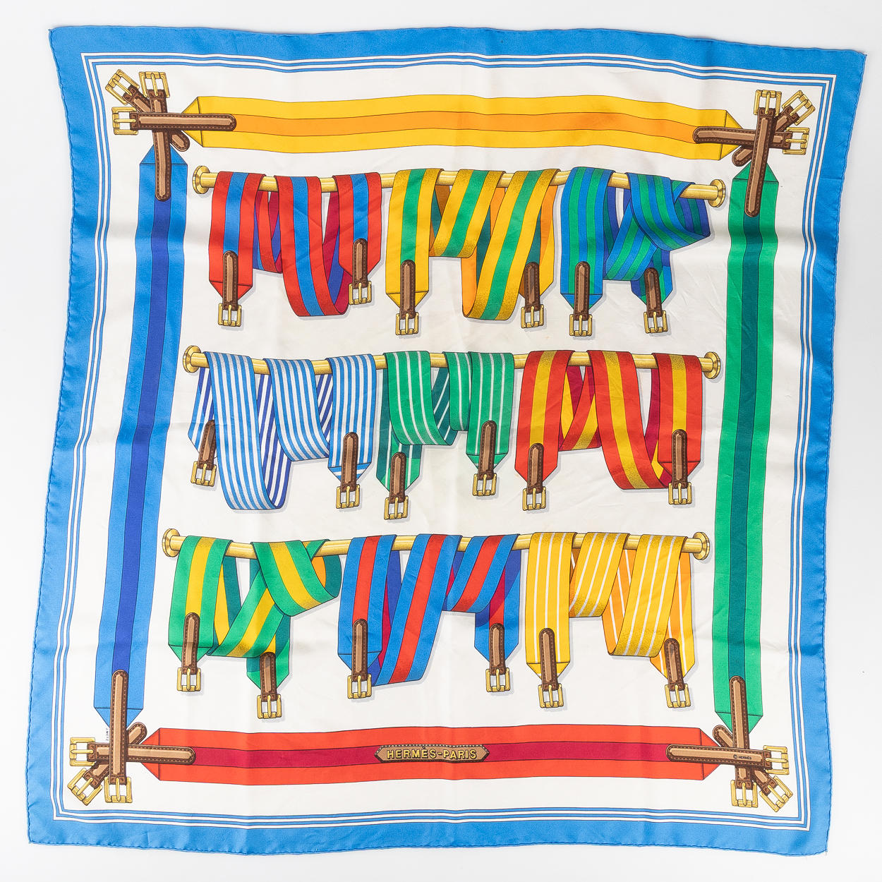 HERMÈS, bufanda, seda, «Sangles», diseño Joachim Metz 1985.