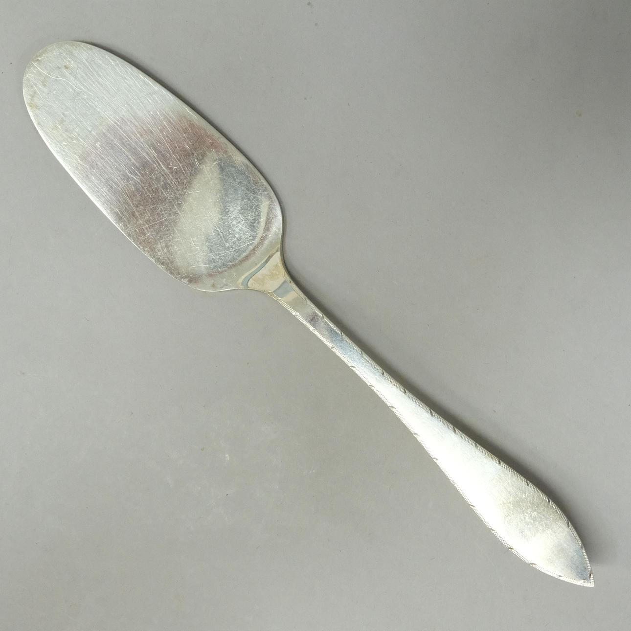 WIWEN NILSSON. SERVING SHOVEL, SILVER.