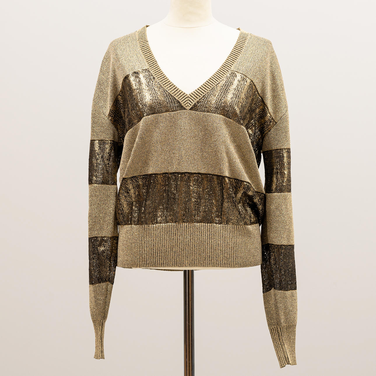 YVES SAINT LAURENT, Pullover, französische Größe XS.