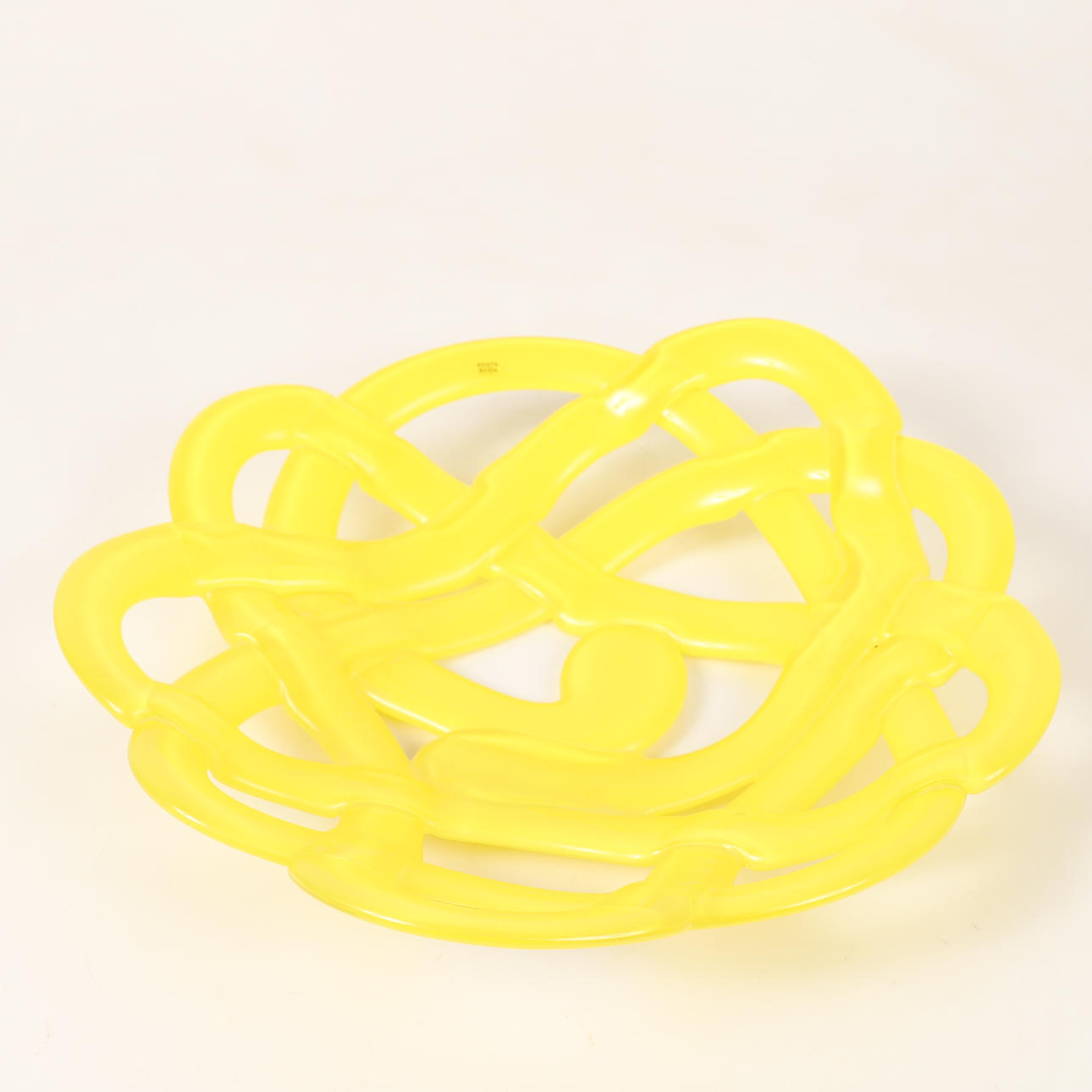 ANNA EHRNER. Teller, „Korb“, Glas, Kosta Boda.