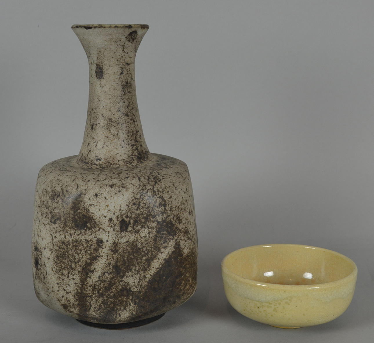 LIEBFRIEDE BERNSTIEL. VAS OCH SKÅL.