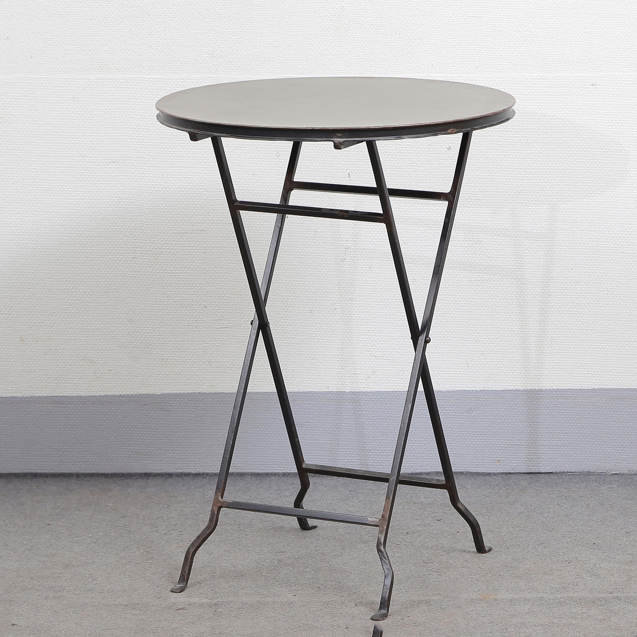 CAFE TABLE, METAL.