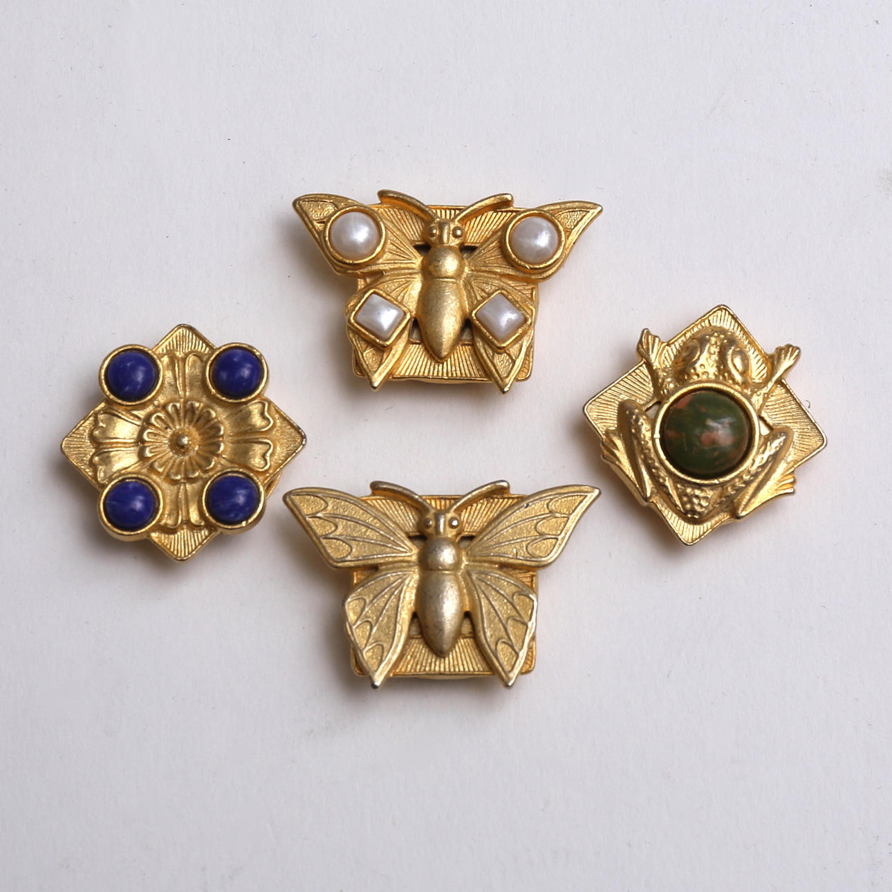 BUTTON COVERS, gold plated, 4 pcs.