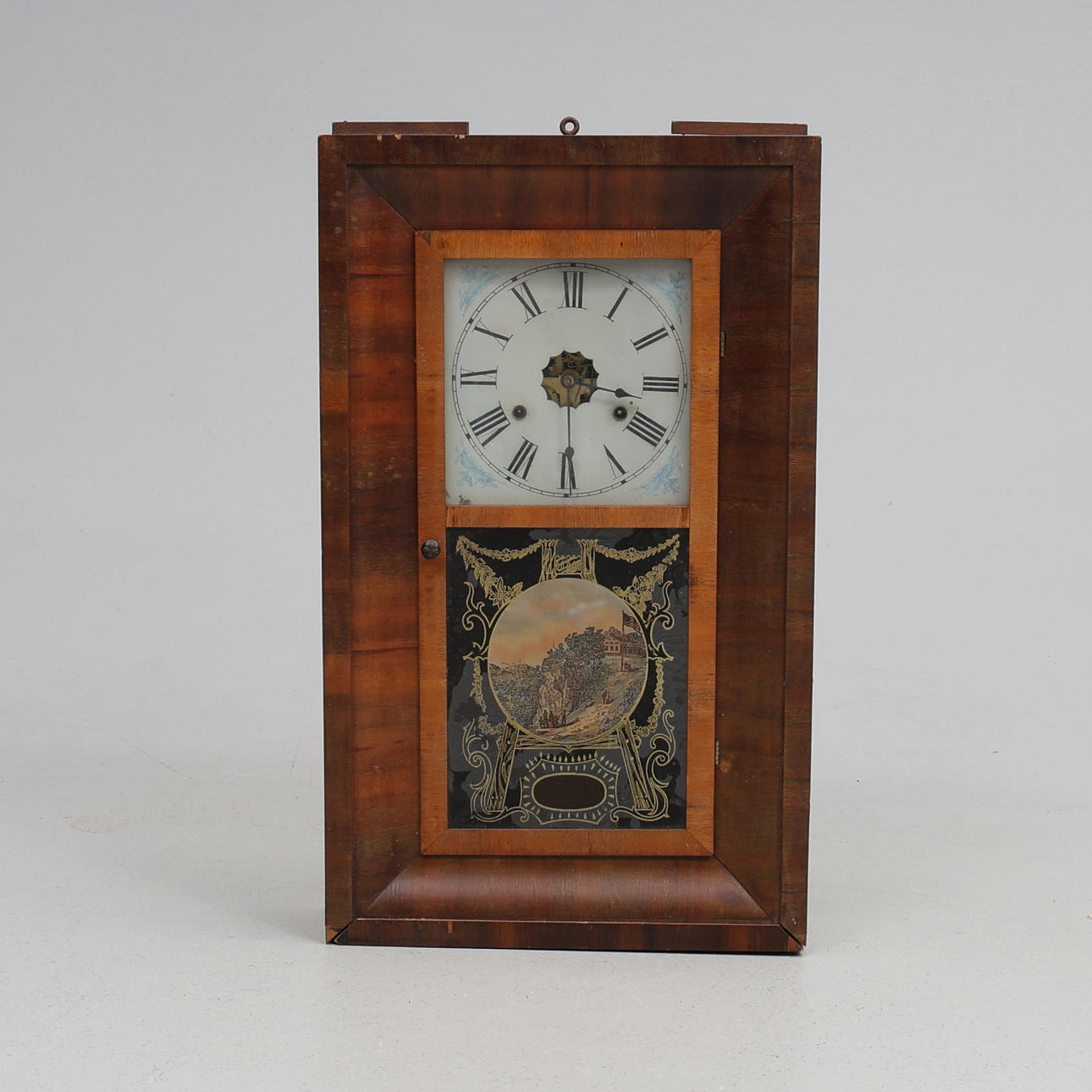 WALL CLOCK. The so-called Amerikaur, 20th century.