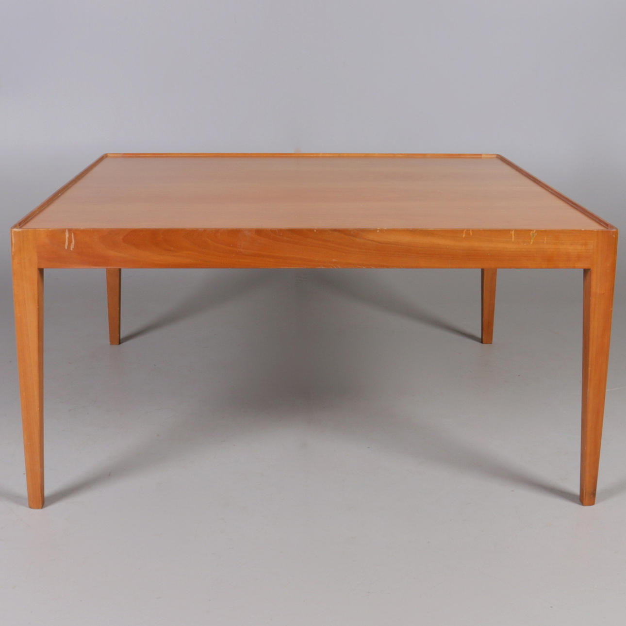 SOFFBORD, med sarg, ek, 1900-talets sista kvartal.