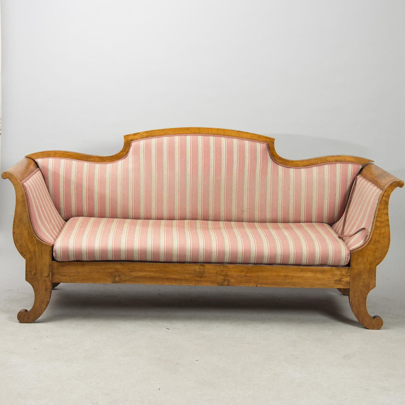 SALONGSSOFFA, björk, senempire.