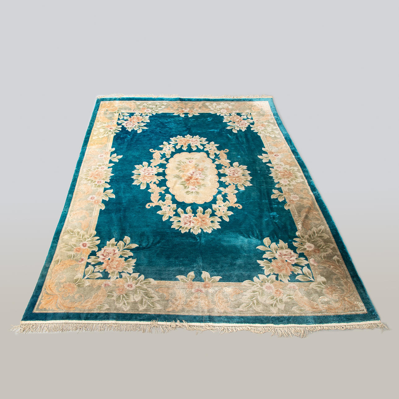 Teppich, China, 2. Hälfte 20. Jh.