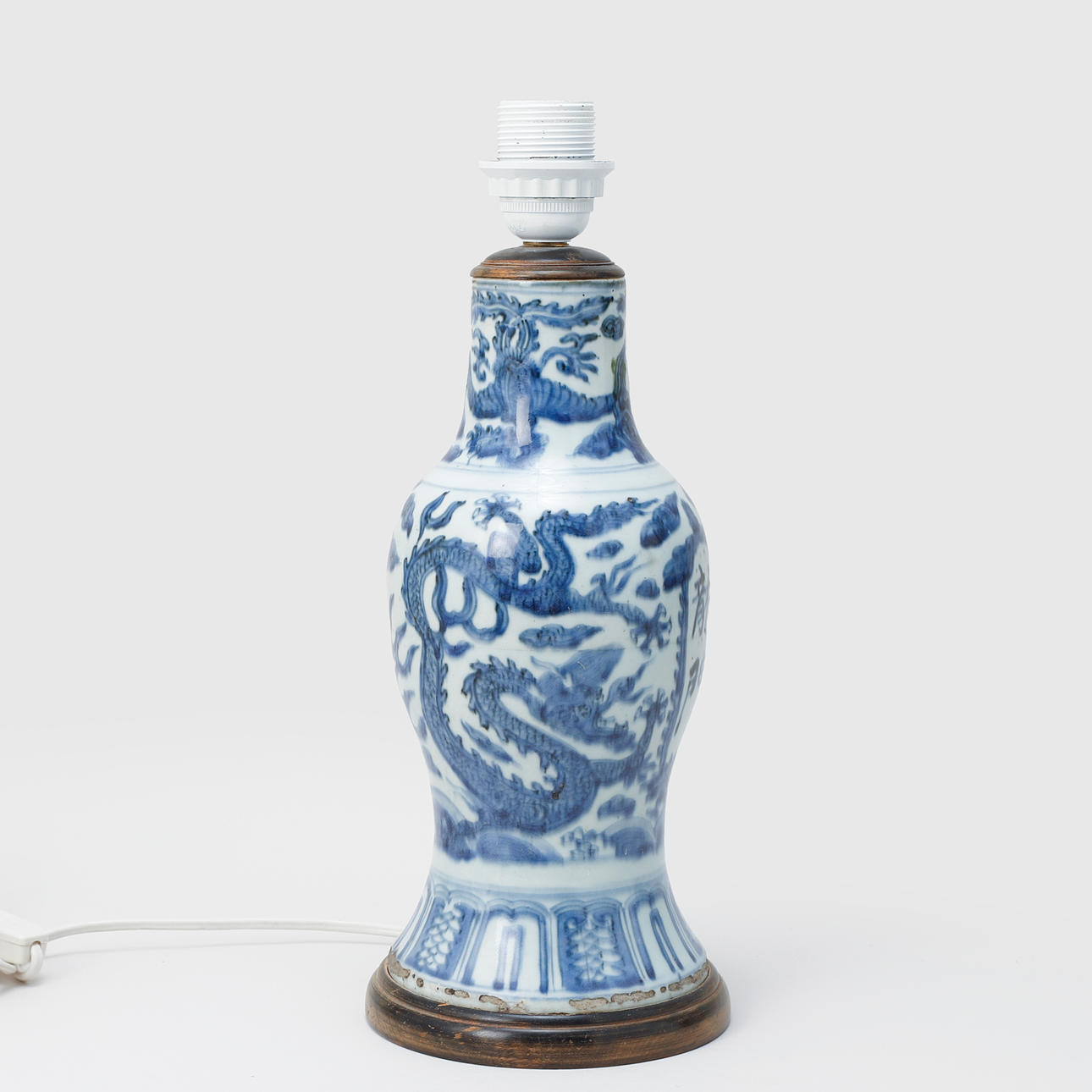 A table lamp, porcelain, China, Ming/Transition, 17th century.
