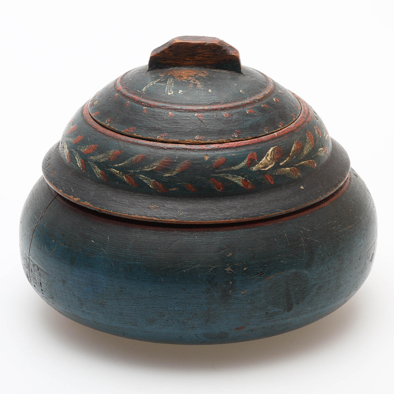 A 19th century general-purpose screw washing machine.