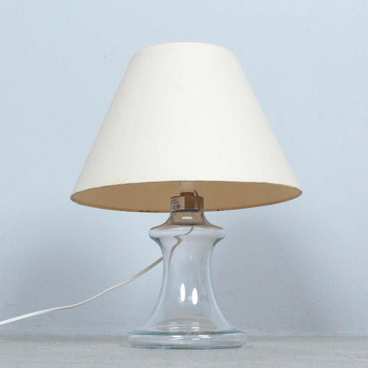 MICHAEL BANG. Holmegaard. Glass table lamp, 'Besigue' model, Denmark, designed in 1978.