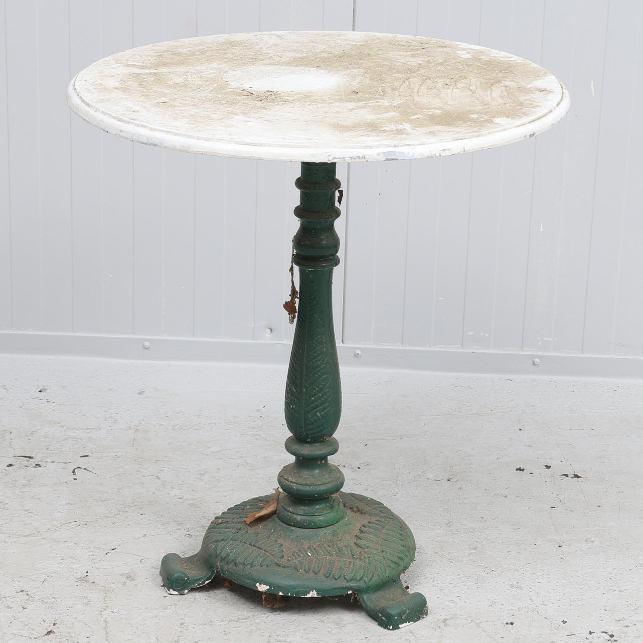 GARDEN TABLE/PILLAR TABLE, PAINTED CAST IRON.