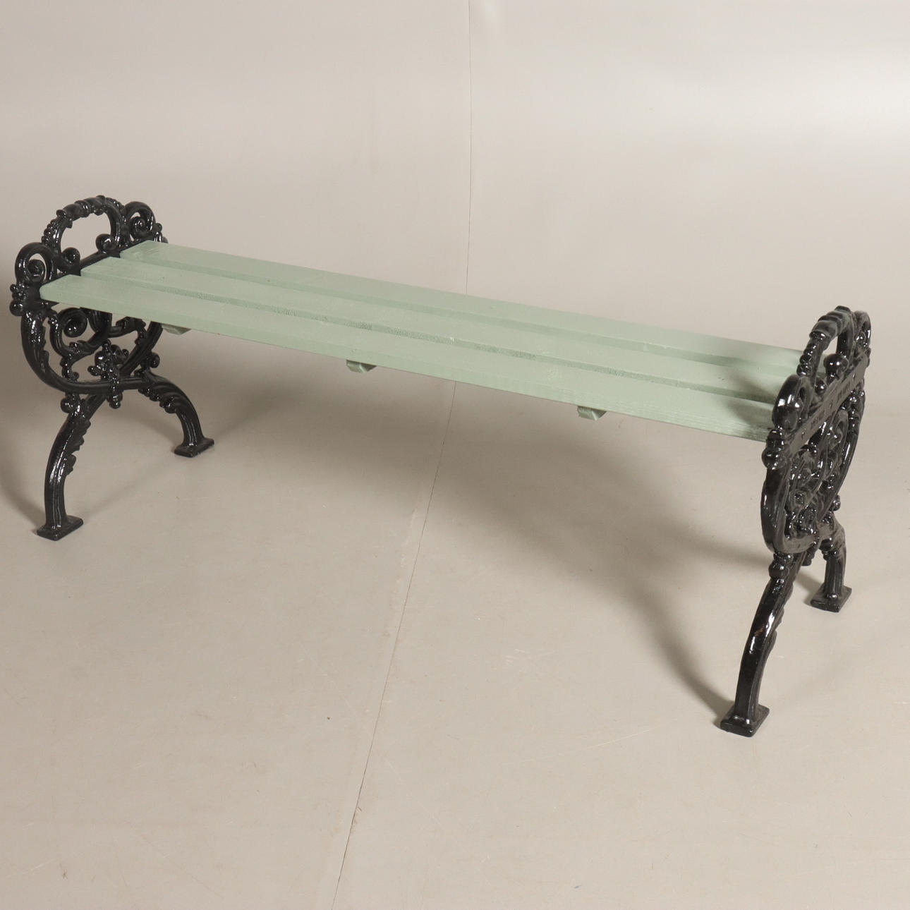 GARDEN BENCH wood/ metal.