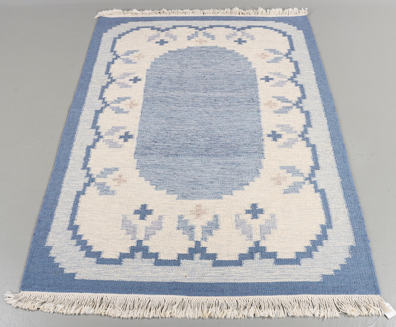 CARPET Yarn, 190x138 cm.