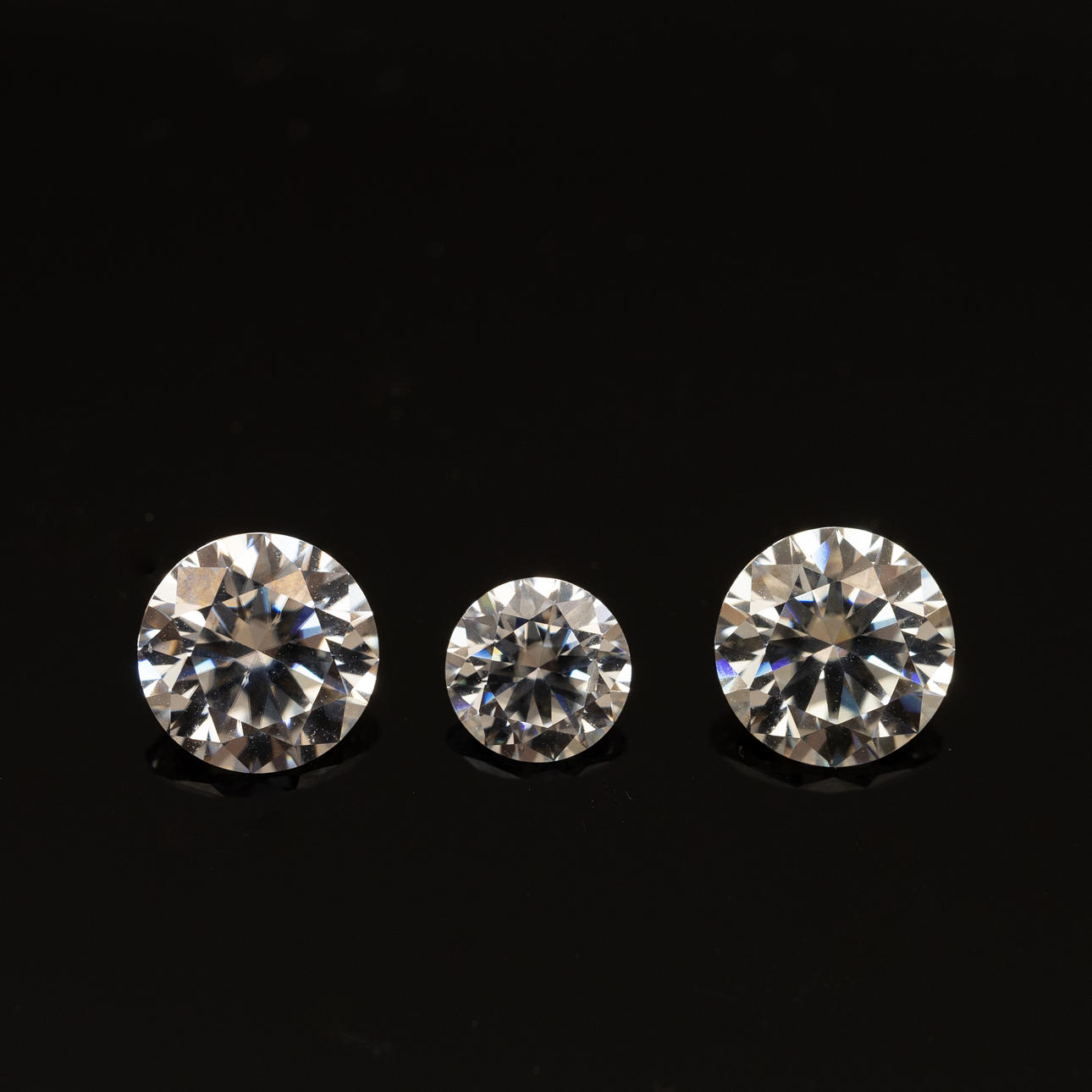 MOISSANITES, 2,34 ct.