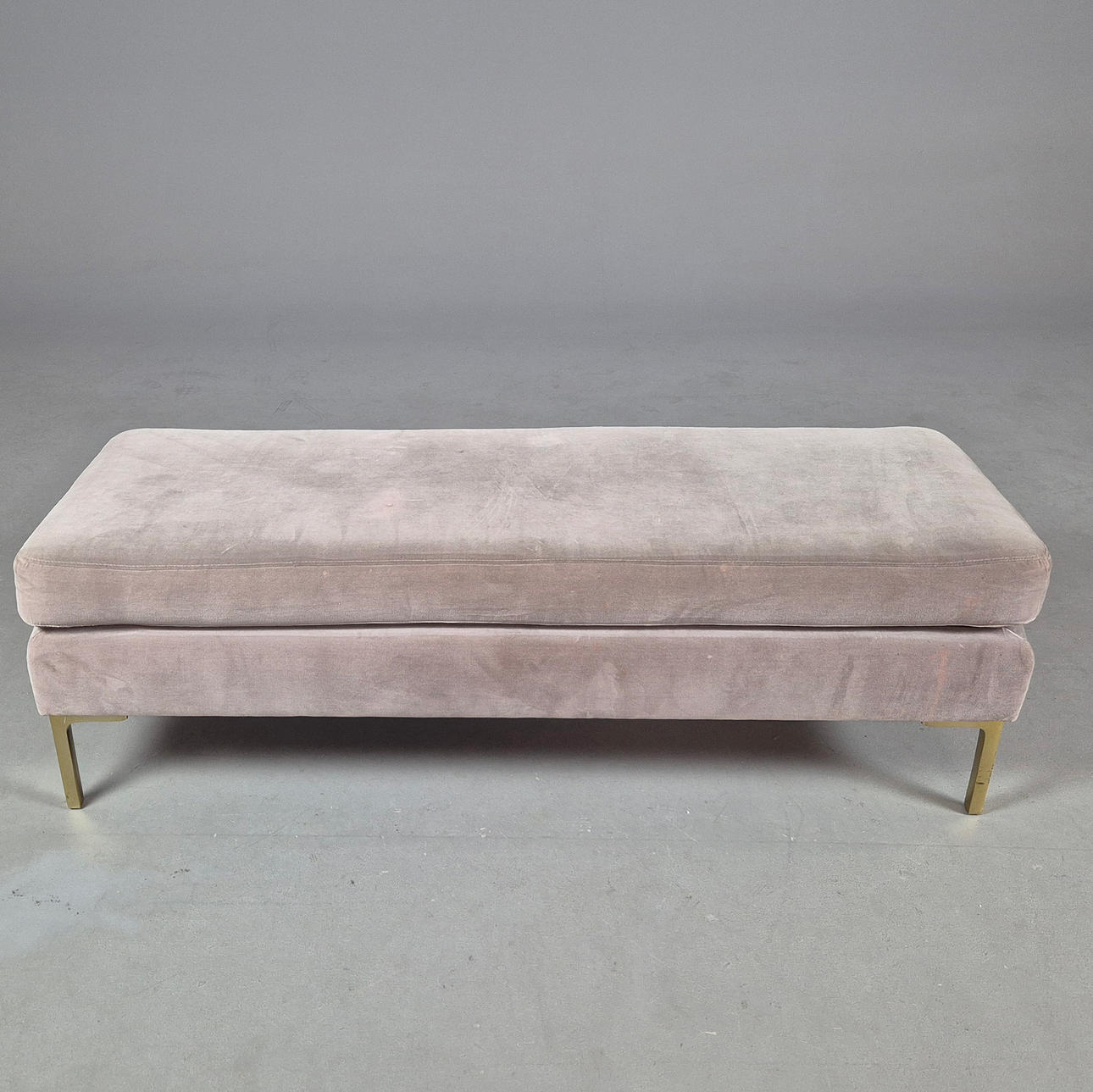 ATTRIBUTED TO ANTHROPOLOGIE BOWEN BENCH.