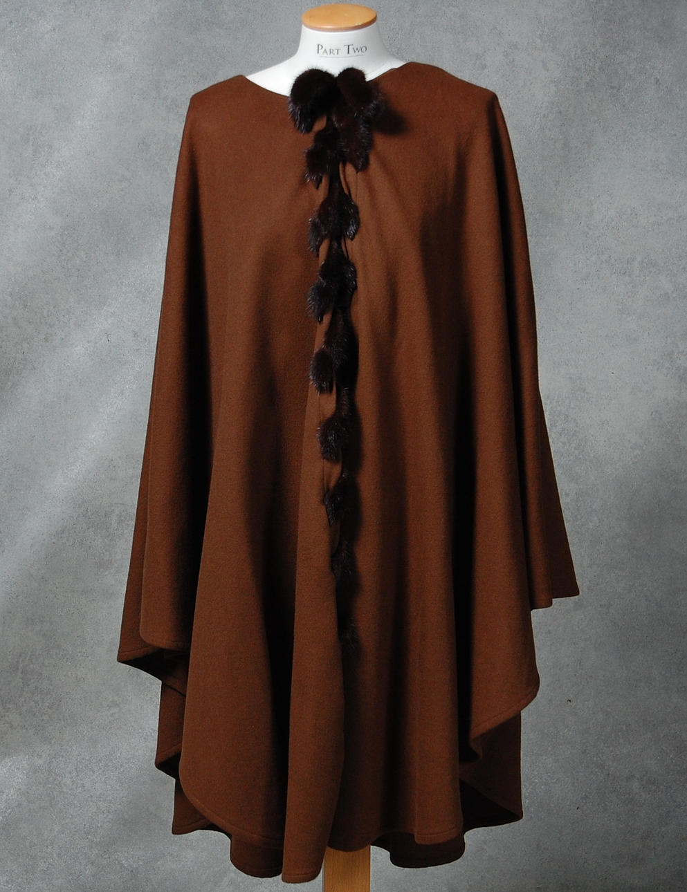 CAPE, ull, mink, " Schneiders ".