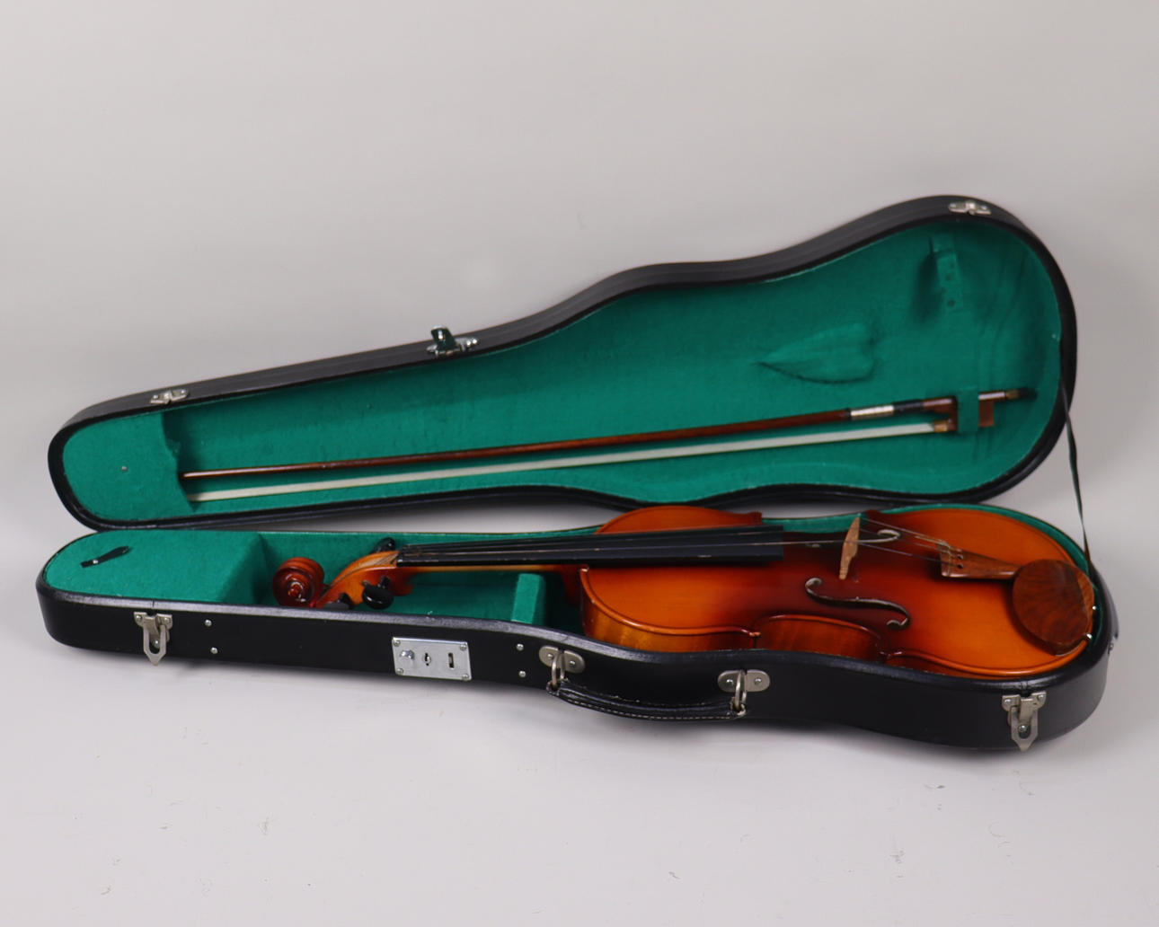 VIOLIN/ VIOLIN, Skylark, China.