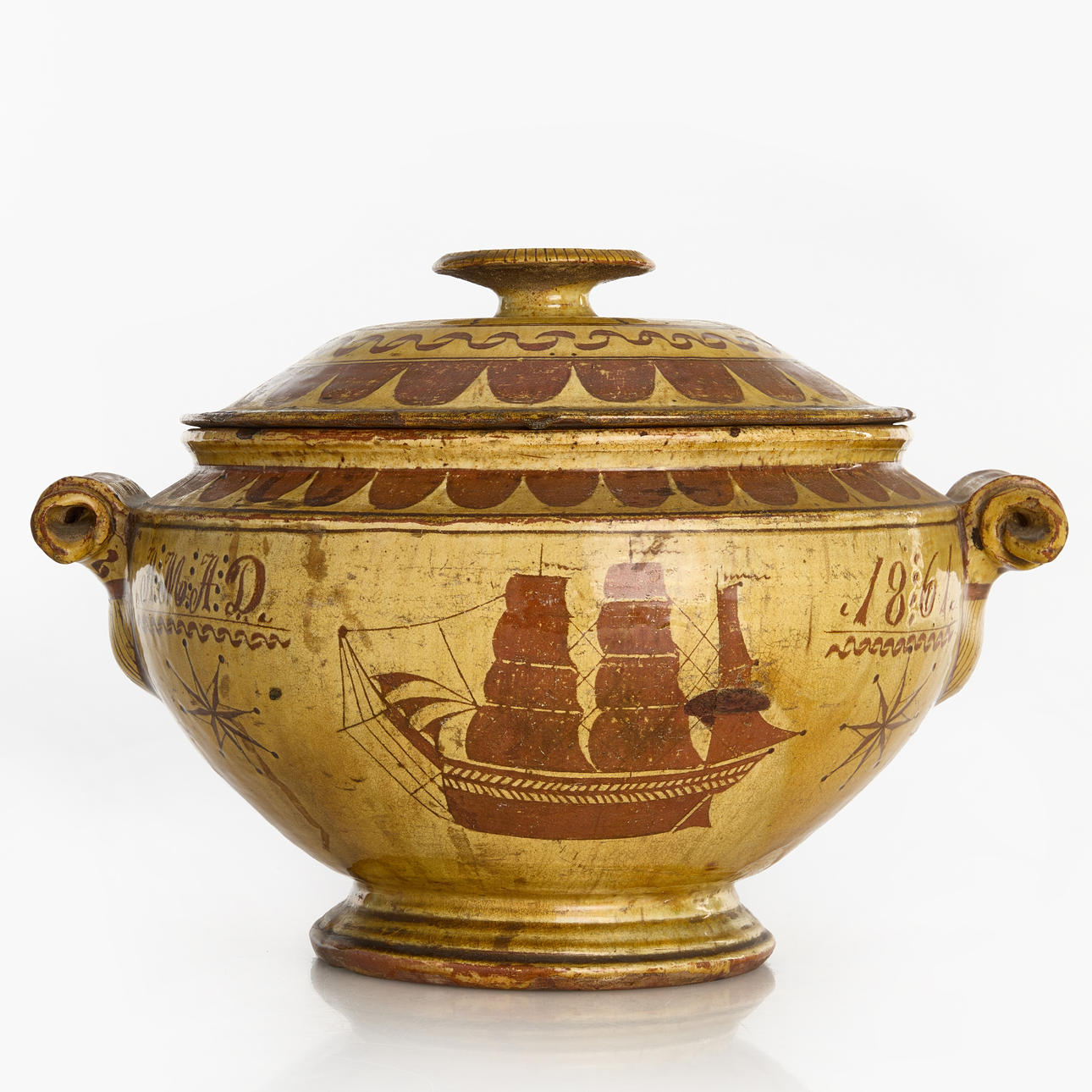 CAPTAIN'S GIFT, terrine with lid, faience.