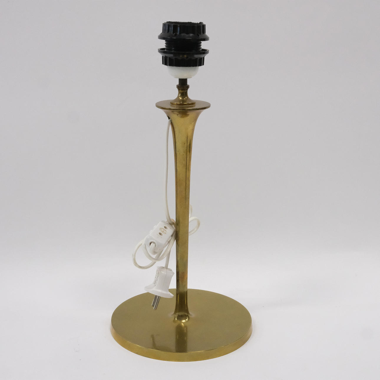 TABLE LAMP BRASS.