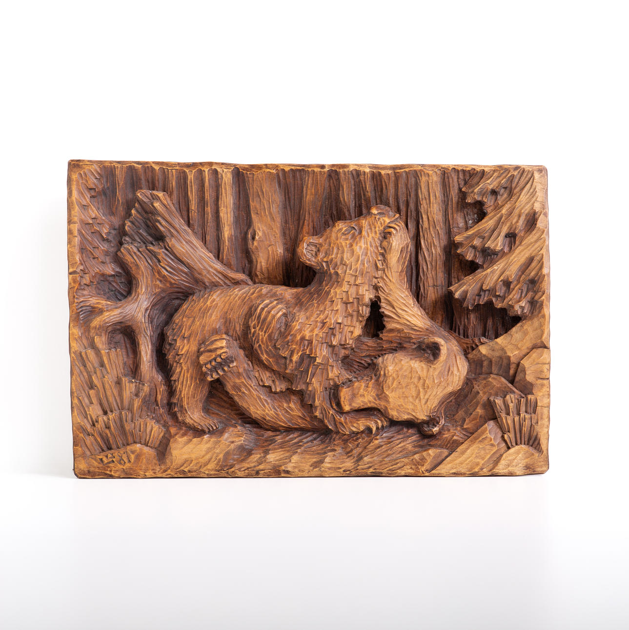 WOODEN RELIEF, 2 bears.