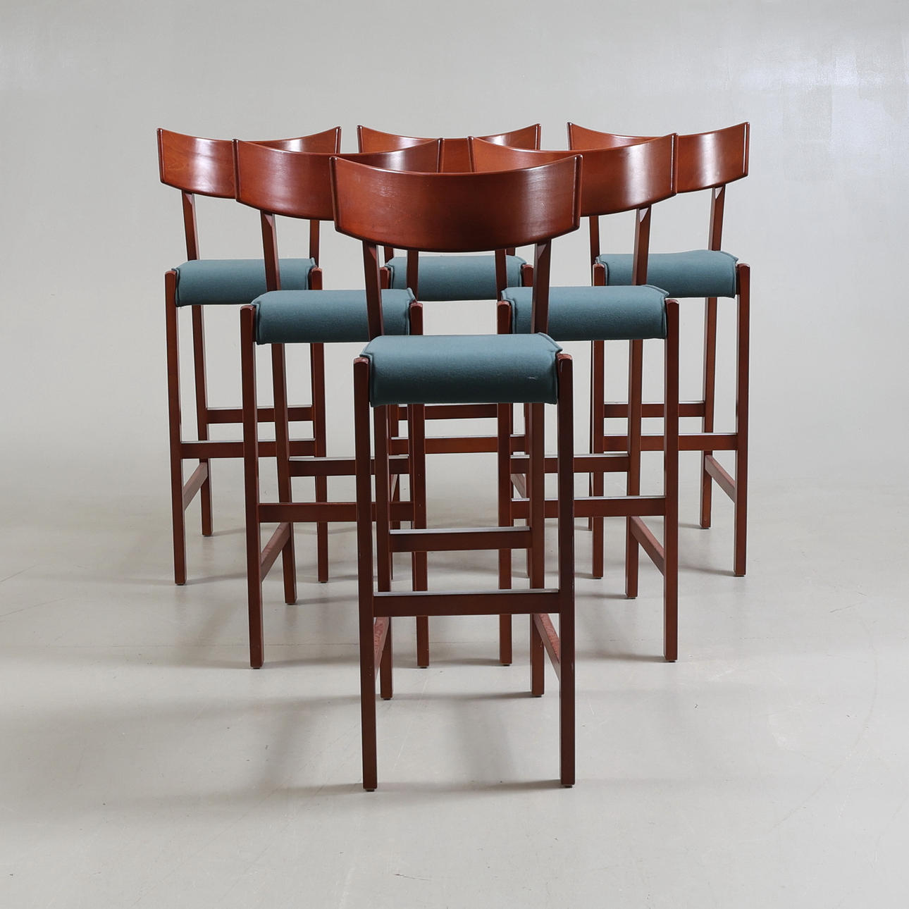 RALF LINDBERG. A set of 6 bar stools, “Tati”, Gärsnäs, 1998.