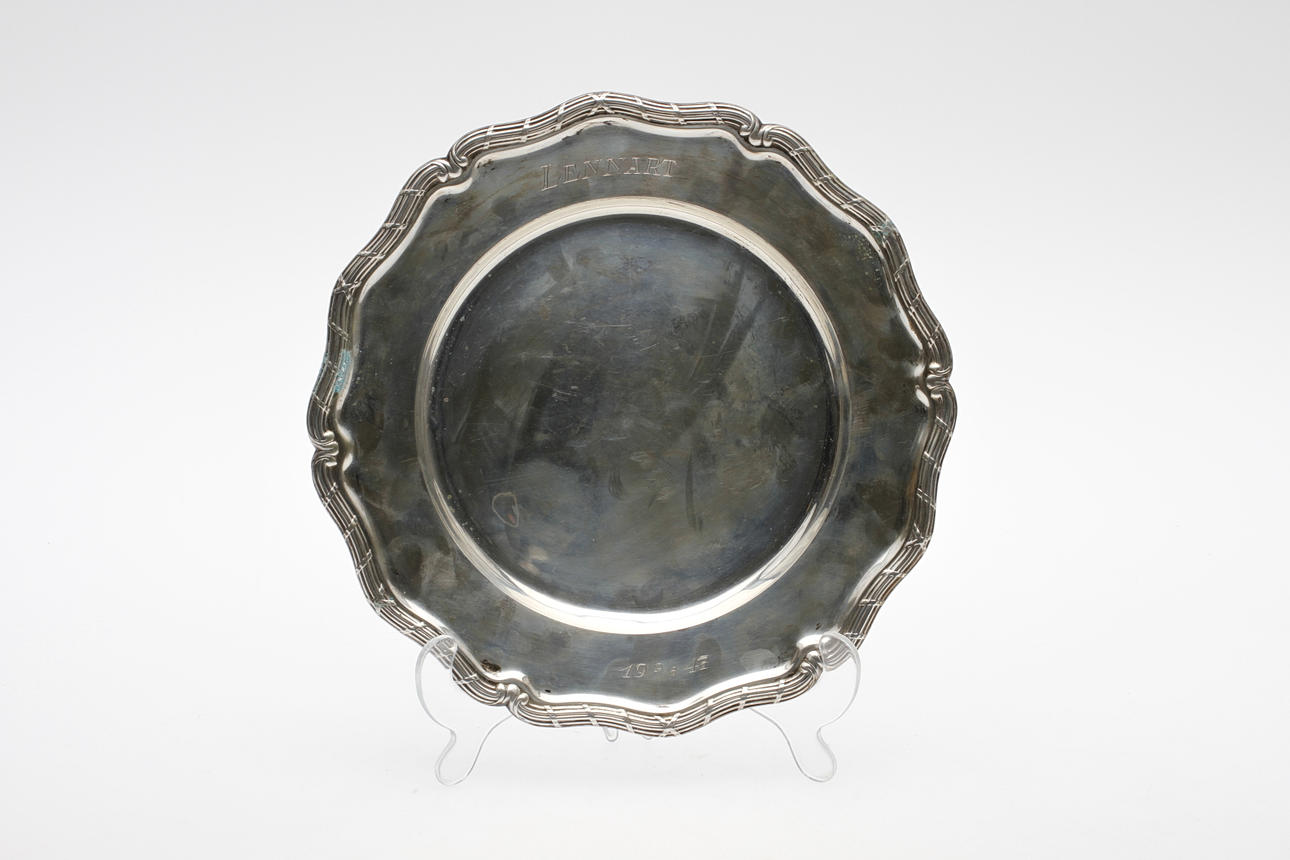 FAT, silver, K. Andersson, Stockholm 1920, vikt ca 384,7 gram.