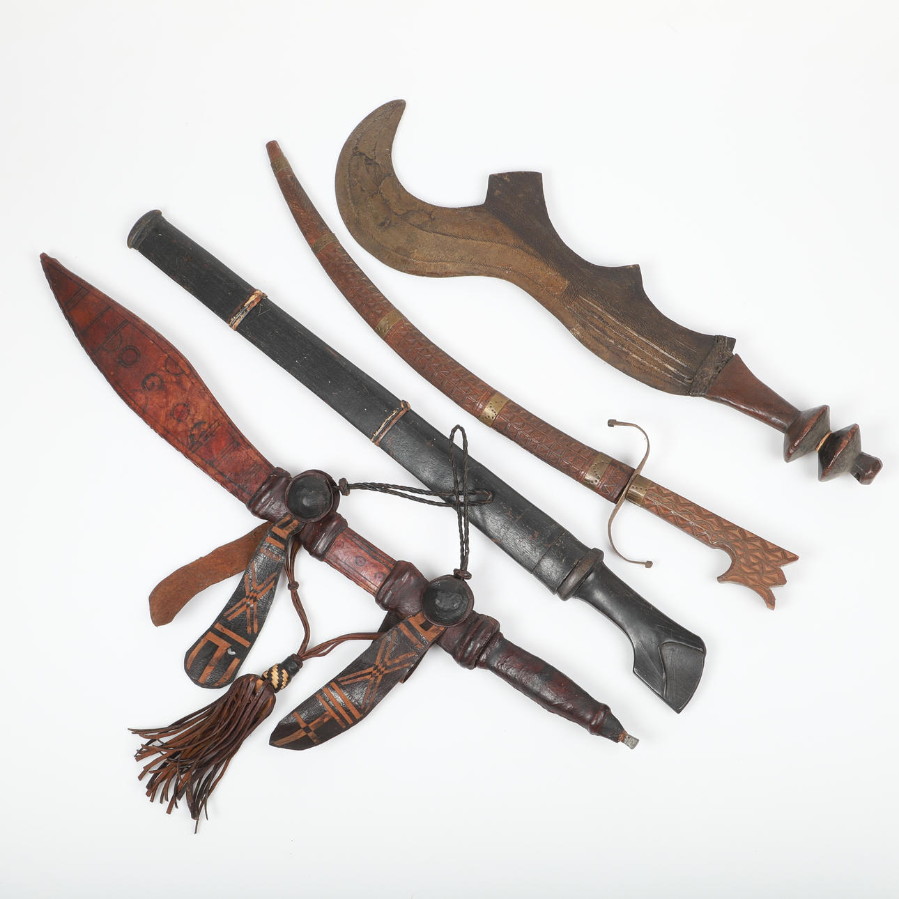 SWORDS, 4 pieces, Asia.