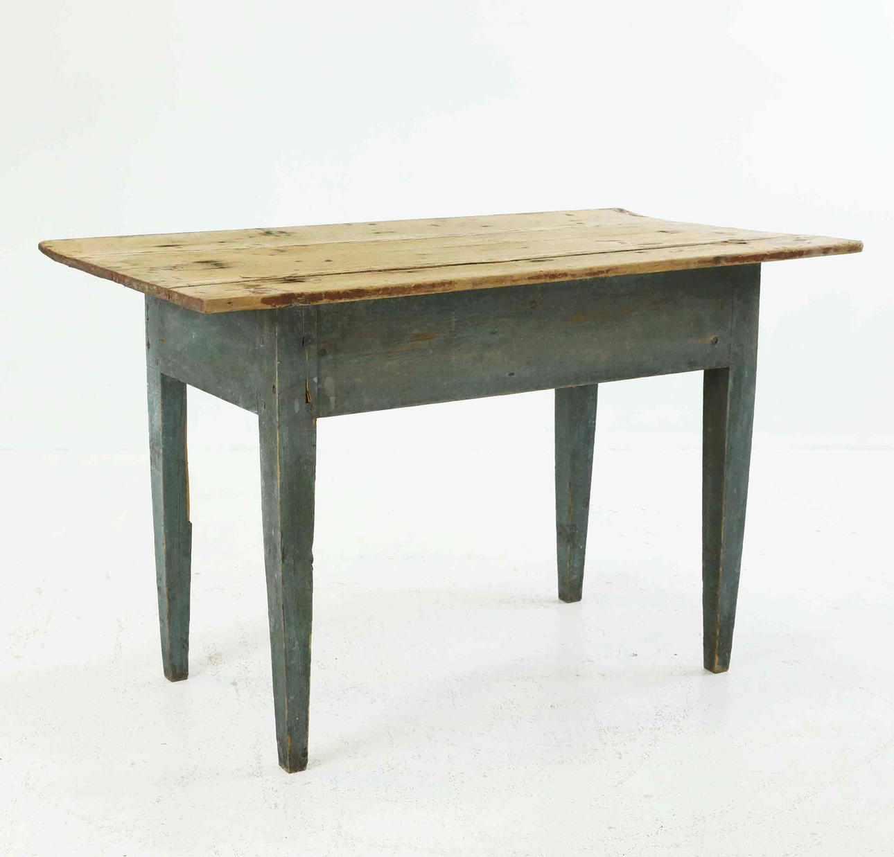 Almogebord, Hälsingland, 1800-tallet.