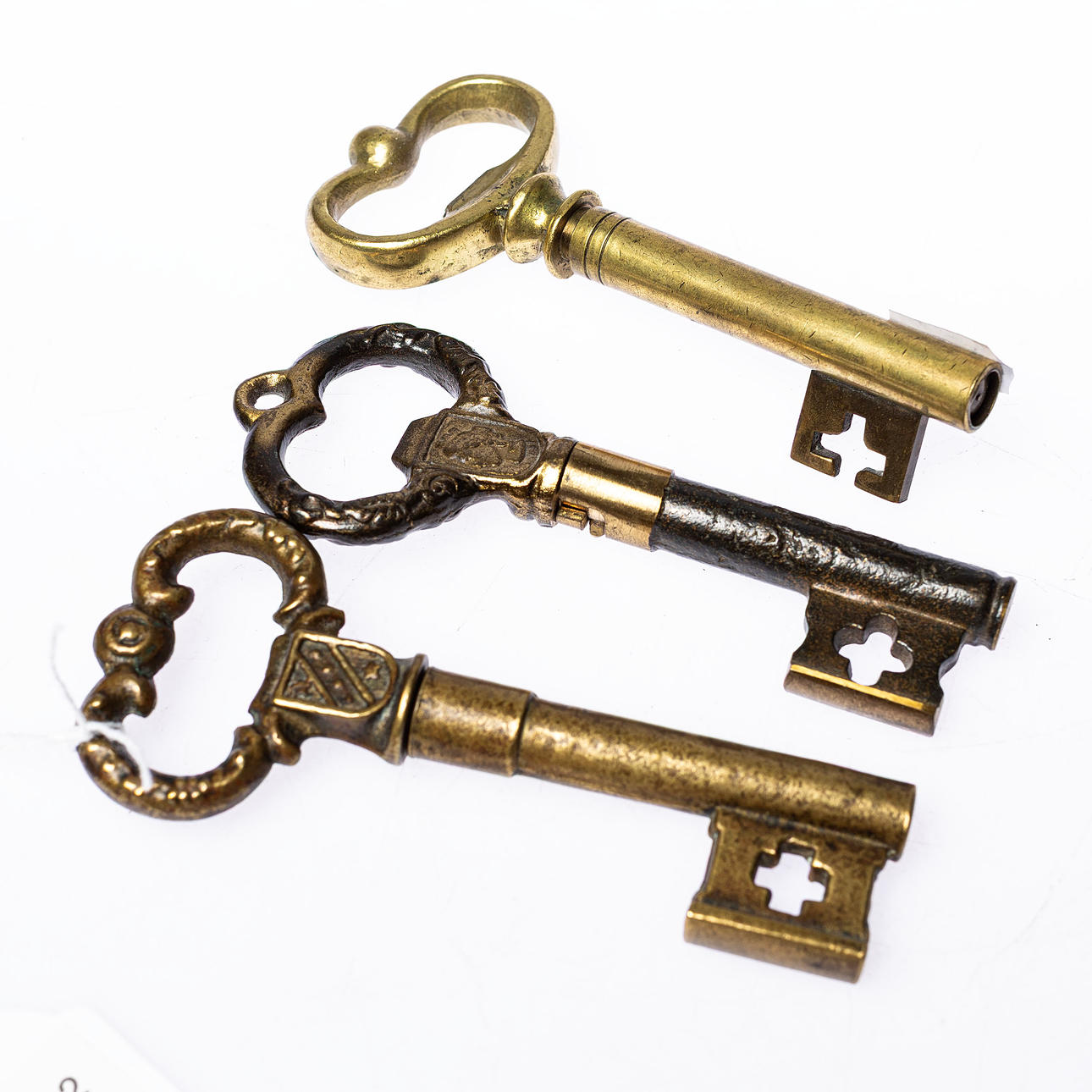 WINE OPENER, 3 pcs shape of keys.