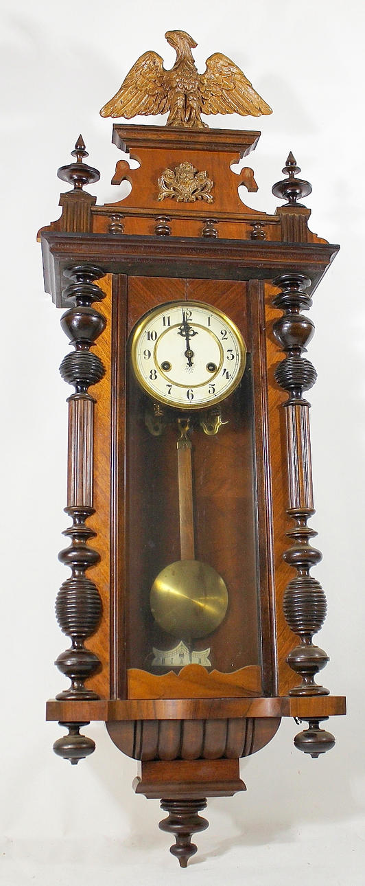 VÄGGPENDYL, Junghans, omkring sekelskiftet 1900.