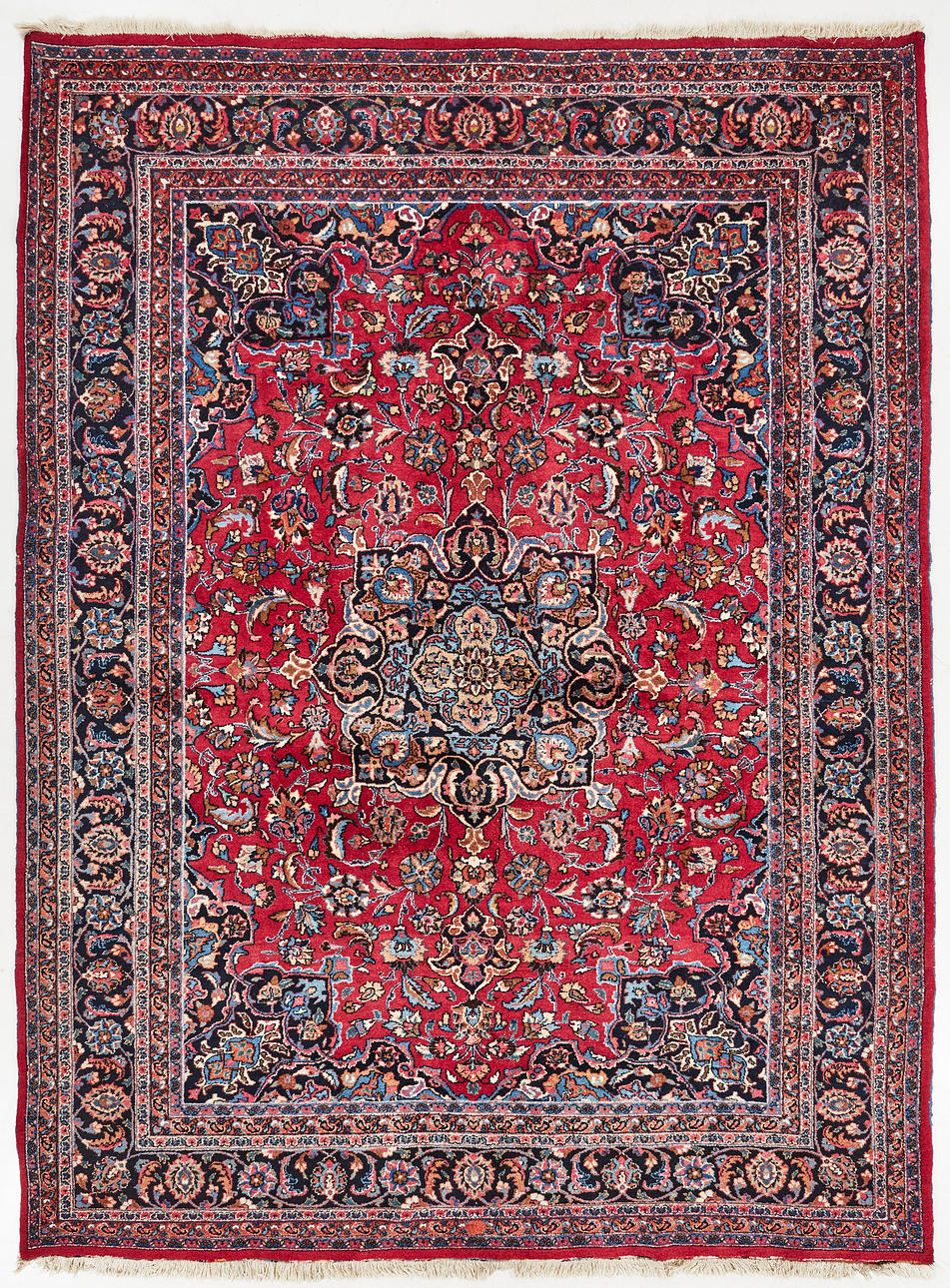 ORIENTALSK TÆPPE, Masket, gammelt.