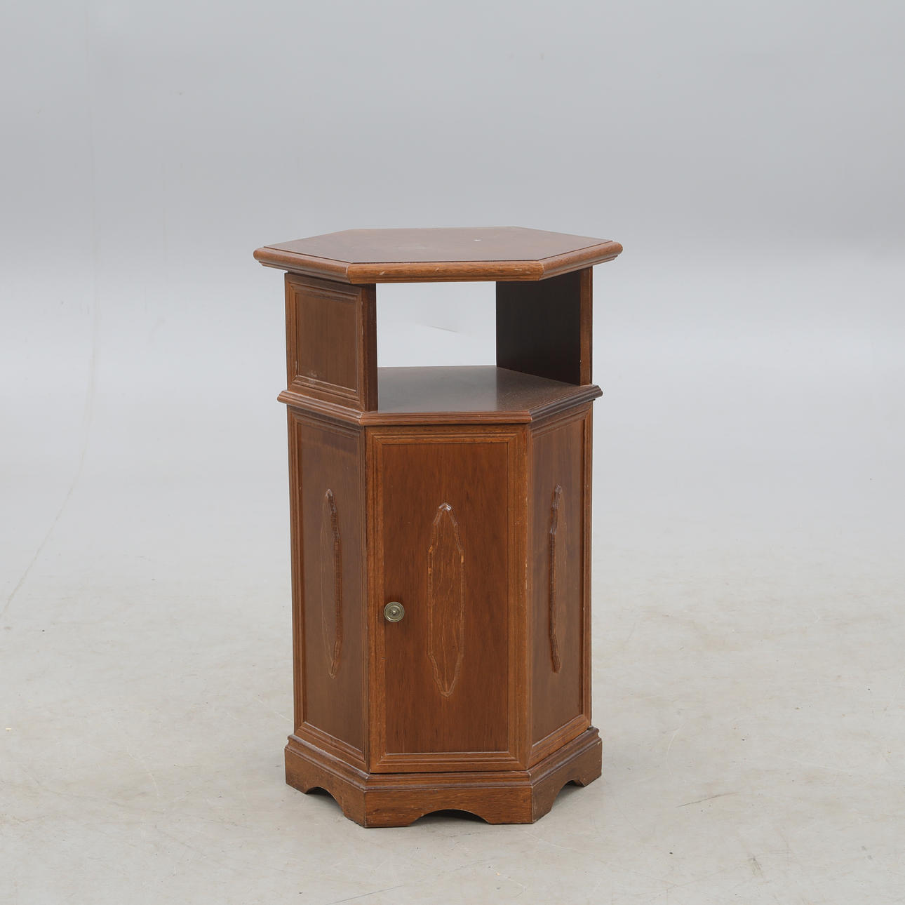 LAMP TABLE, with cupboard, 6-cornered.