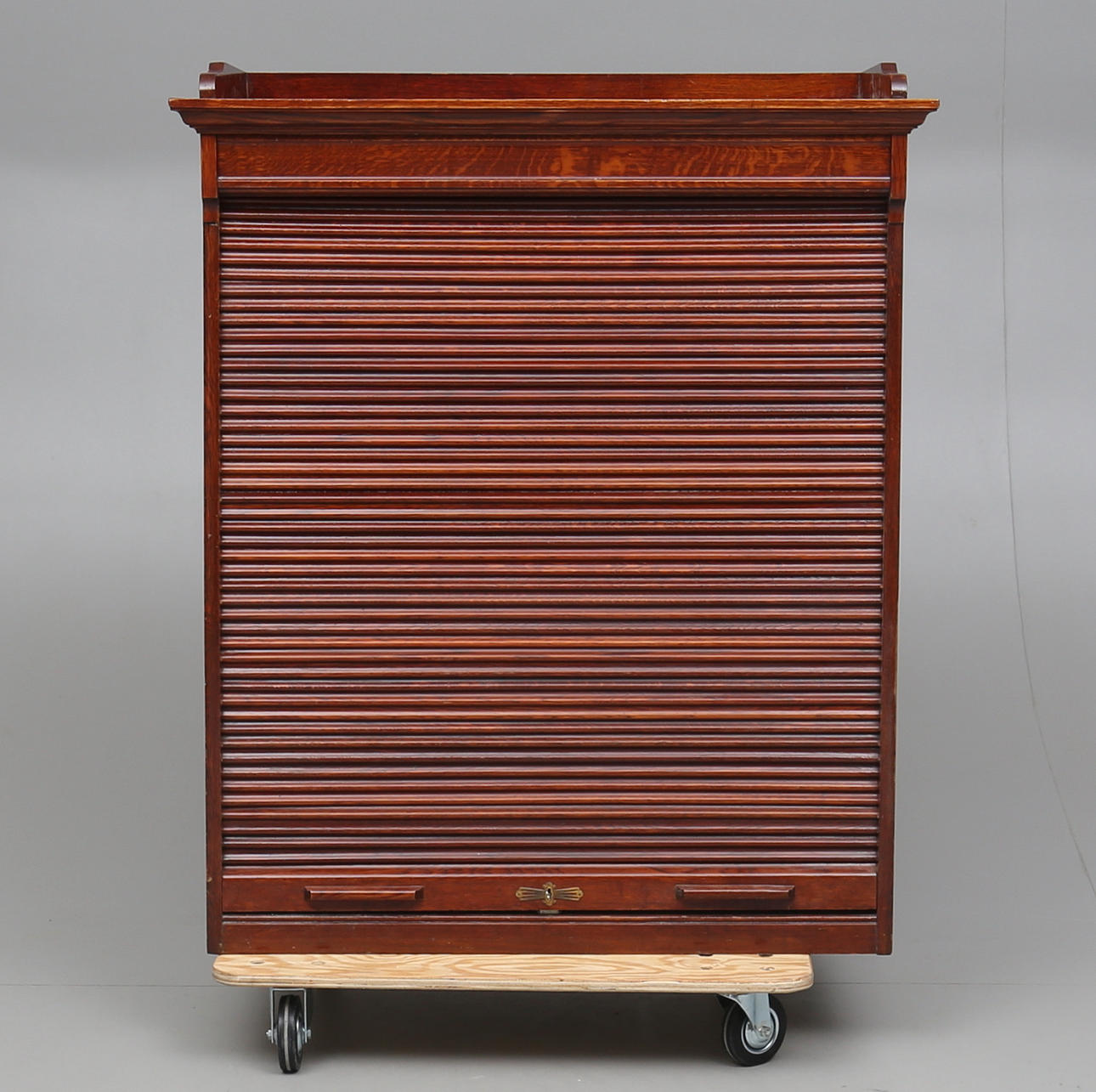 ARKIVSKÅP, tidigt 1900-tal.