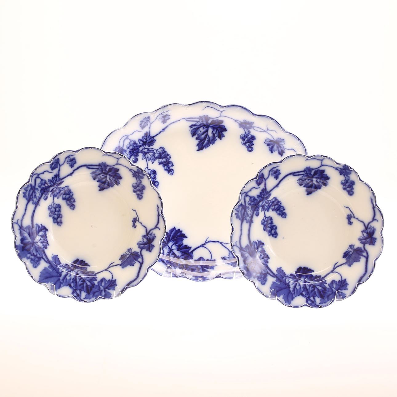 A 3-piece flintware “Warwick” barrel, Johnson Bros, England.