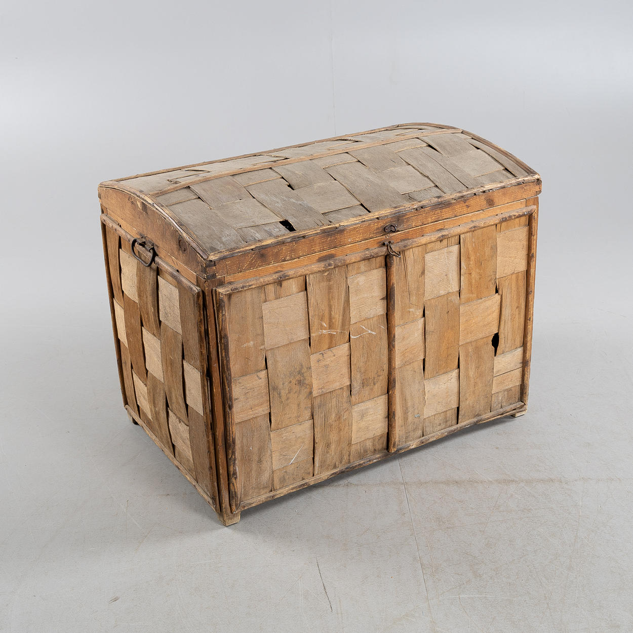 KISTA, flätad, sekelskifte 1800/1900.