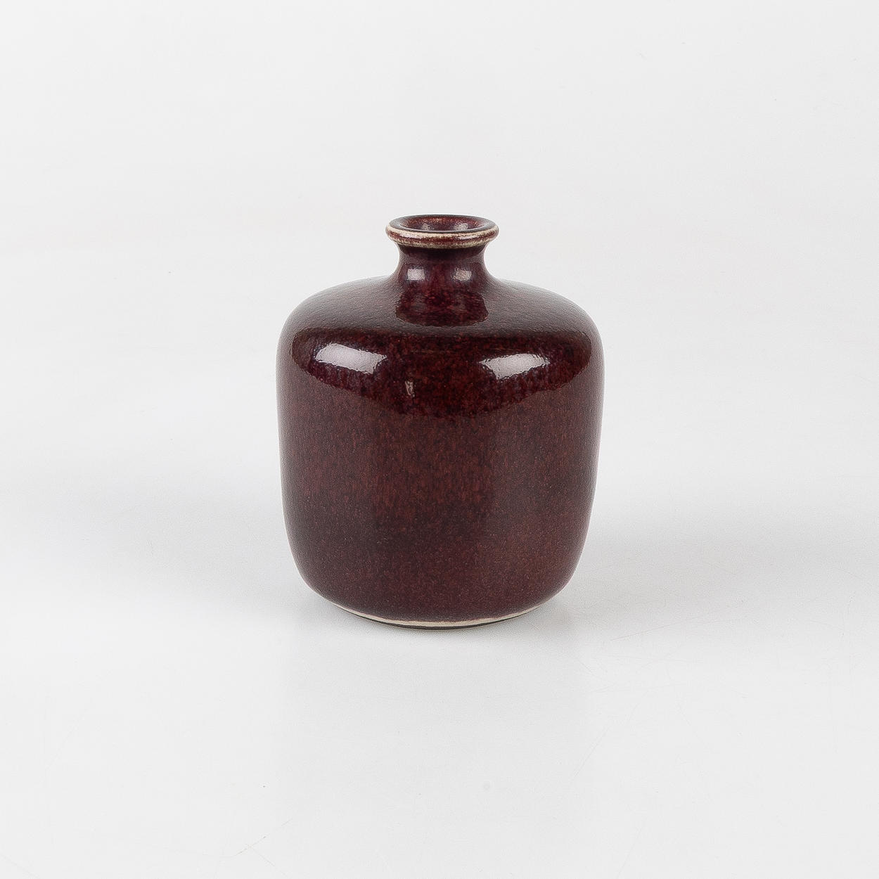 ROLF PALM. MALJAKKO HÄRKÄVERILASISSA.