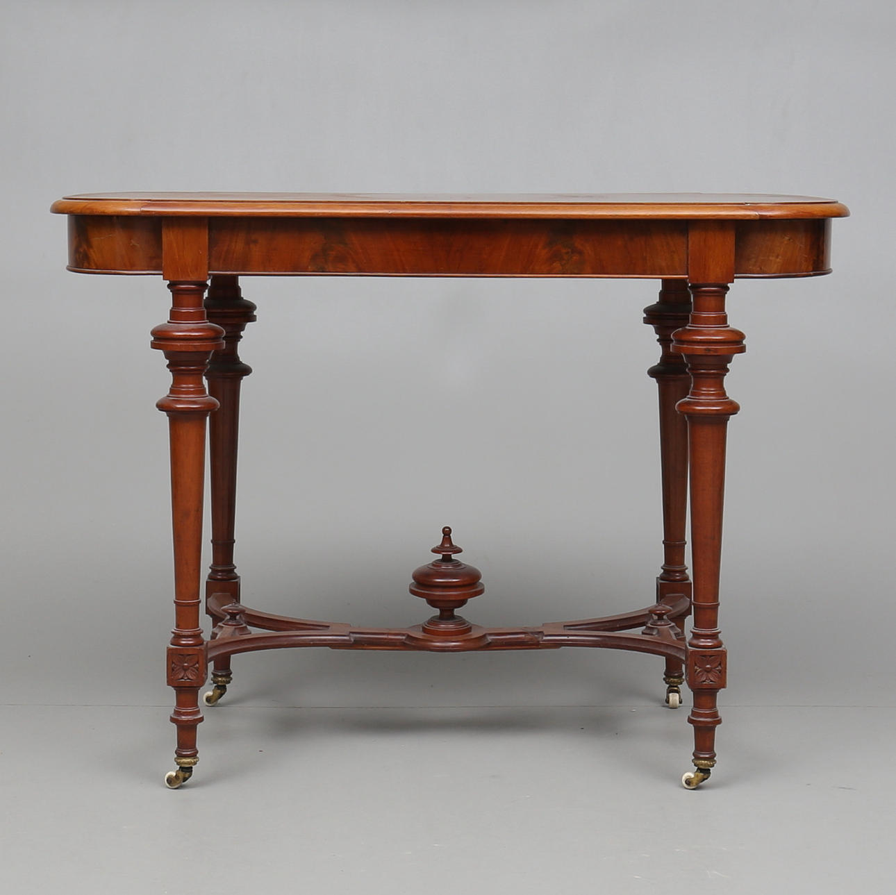 BORD, sent 1800-tal.