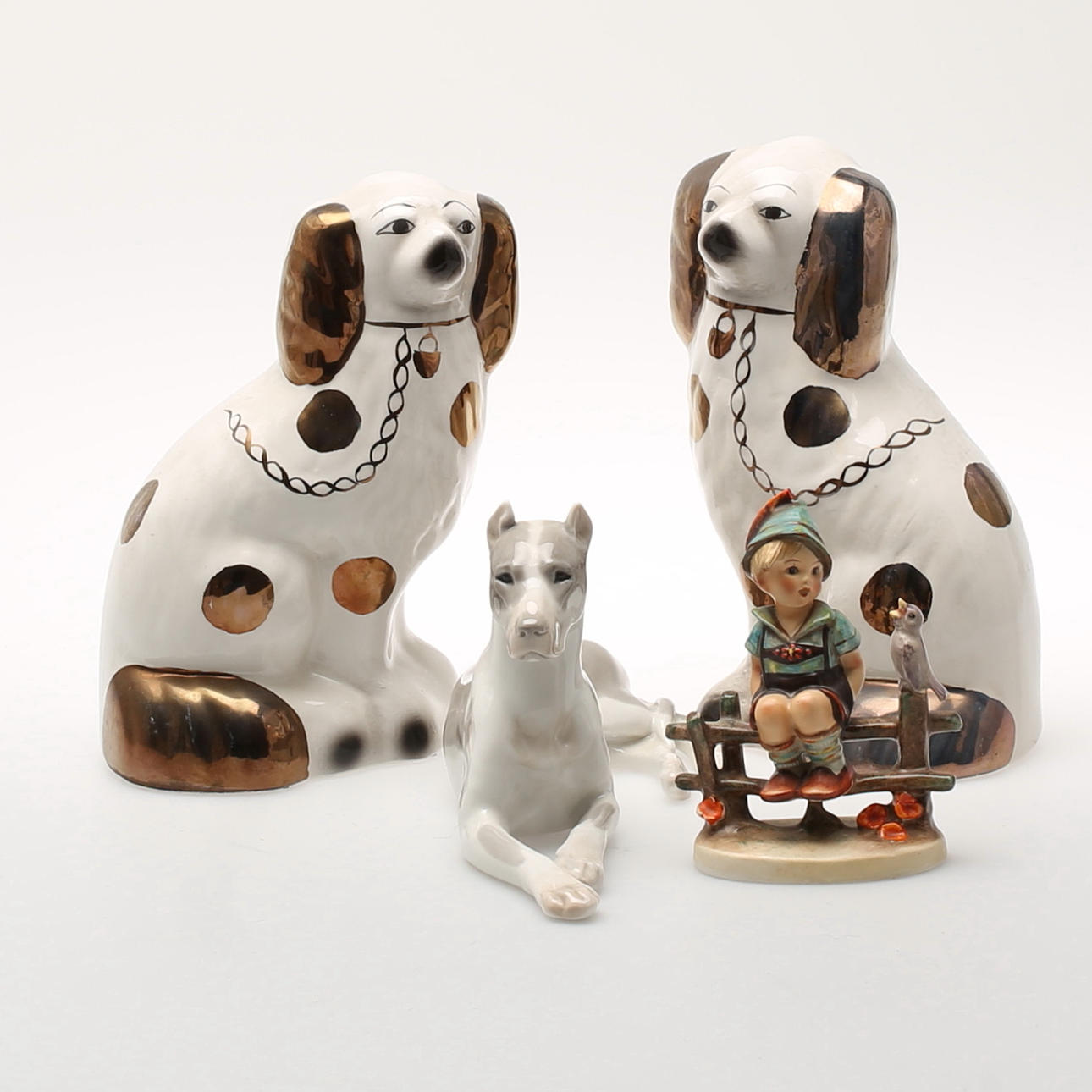 FIGURINER, 4 st. bl.a. Goebel. Ryssland.