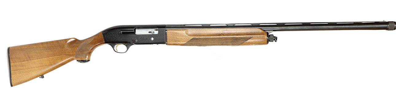 SHOTGUN, Semi-automatic, make Beretta, model A302, caliber 12/70, no. E10550E.