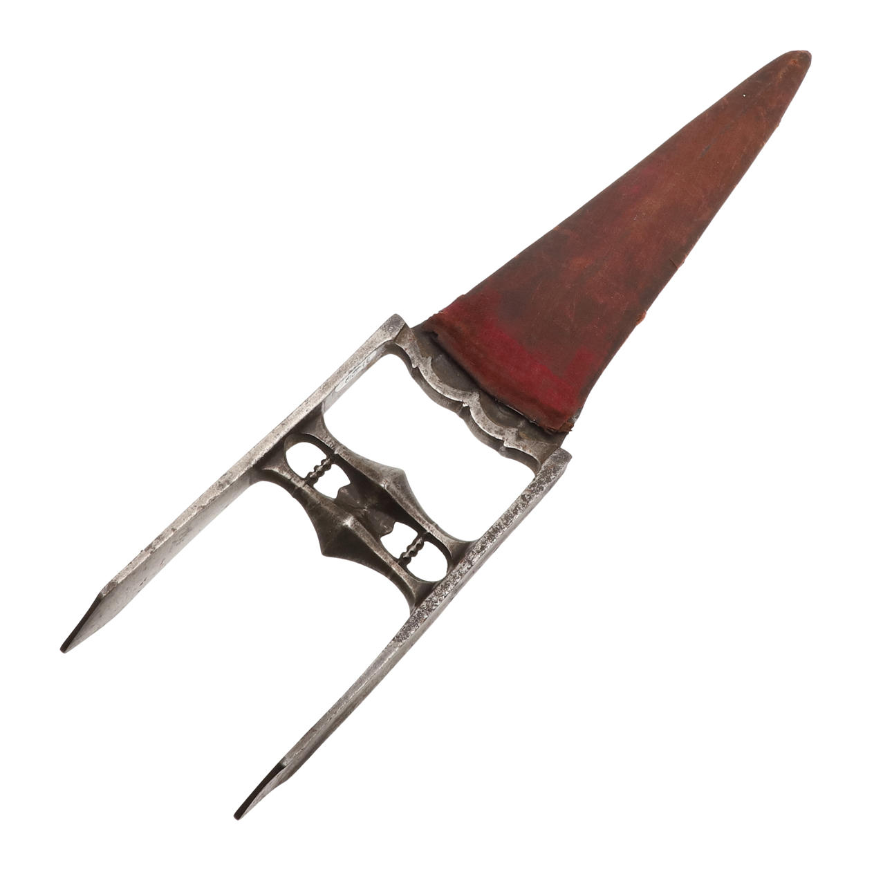 AN INDIAN KATAR OR JAMADHAR DAGGER AND SCABBARD. Weapons & Militaria ...