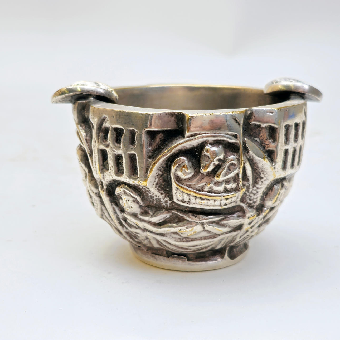 VALMAZAN SOLID BRONZE ASHTRAY PLATED WITH SILVER. BAS-RELIEF RELIGIOUS MOTIFS.