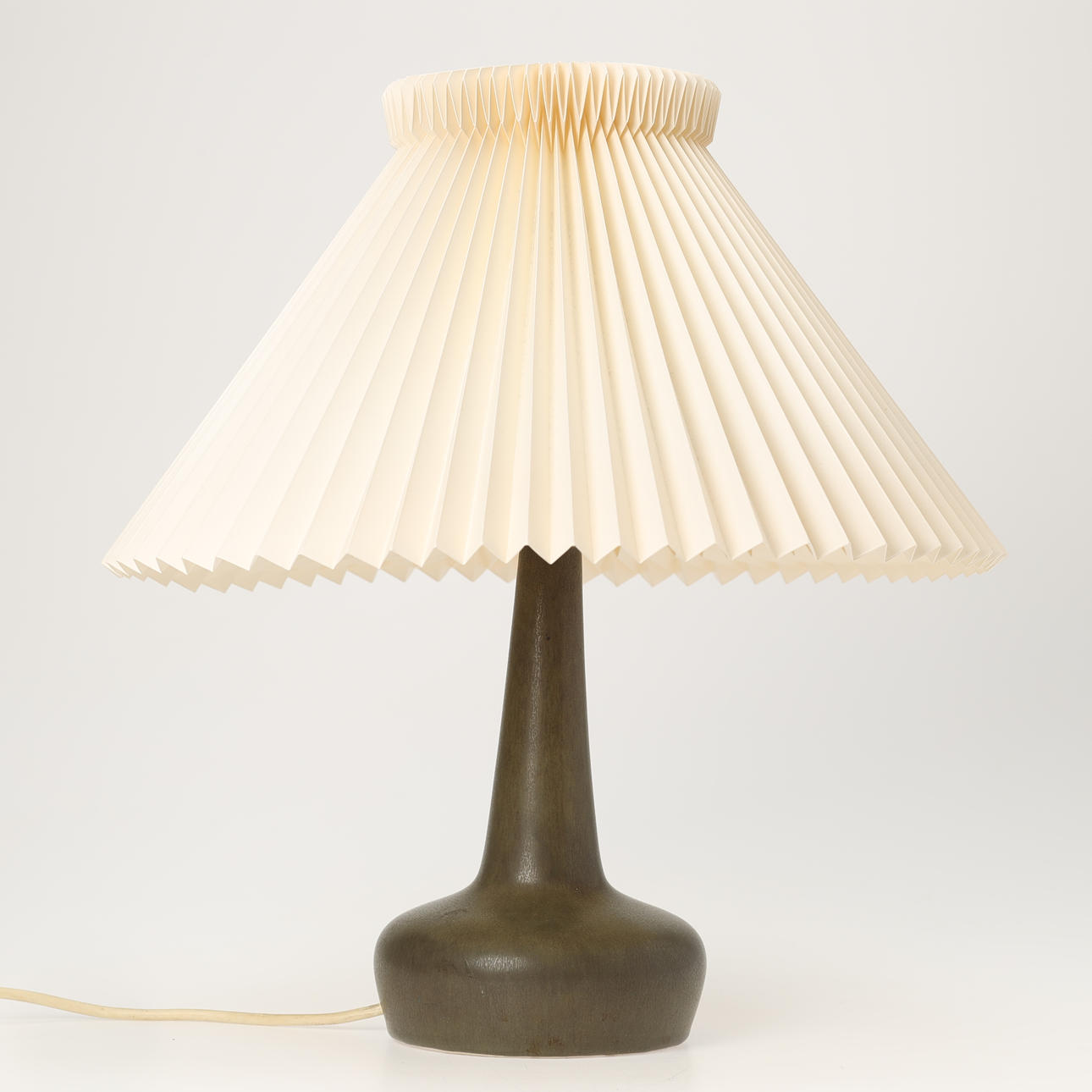 ESBEN KLINT & PALSHUS. Le Klint lamp model 311. Designed by Esben Klint stoneware with Harepels glaze in 1949. Produced at Paalshus. Denmark.