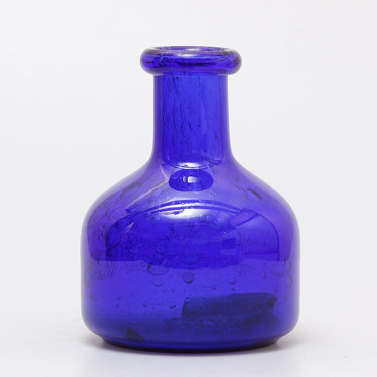 ERIK HÖGLUND, BOTTLE, SIGNED, NUMBERED.