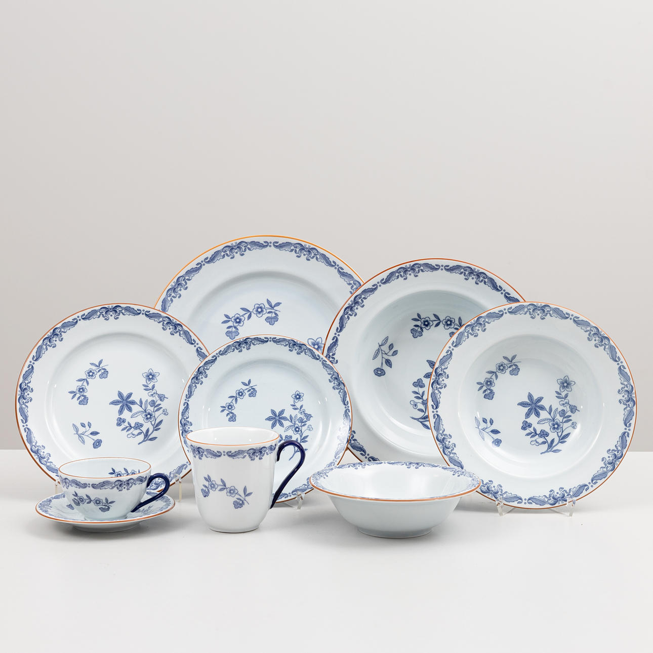 A 70 piece tableware set, “Ostindia”, Rörstrand.