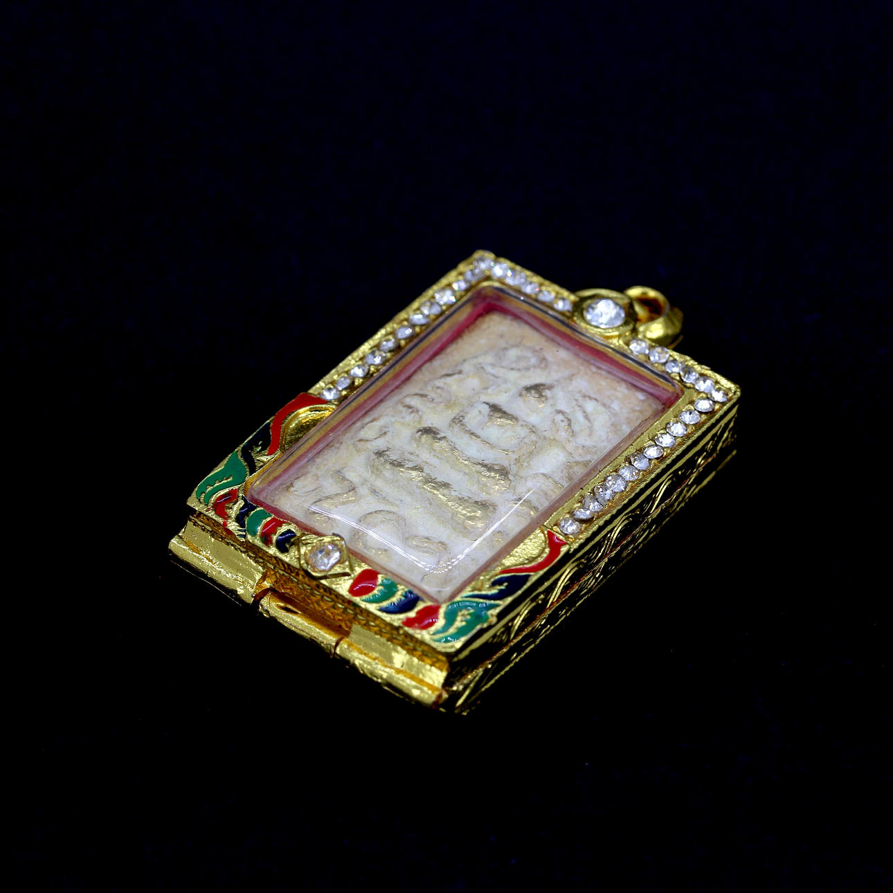 SIAMILAINEN BUDDHALAINEN SAVIAMULETTITABLETTI.